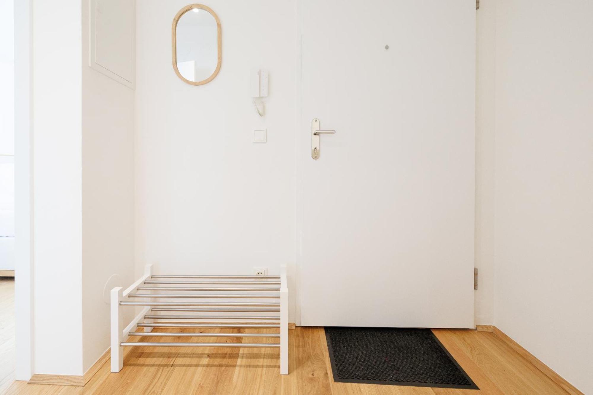 Symphony Apartments 42 - Modern Loft With Terrace And Grill In Central Location ウィーン エクステリア 写真